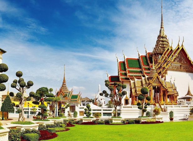 Grand Palace Bangkok with transfer (Min 2 pax)