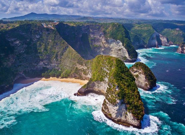 Bali and Nusa Penida 3 Night 4 Days  Tour Package