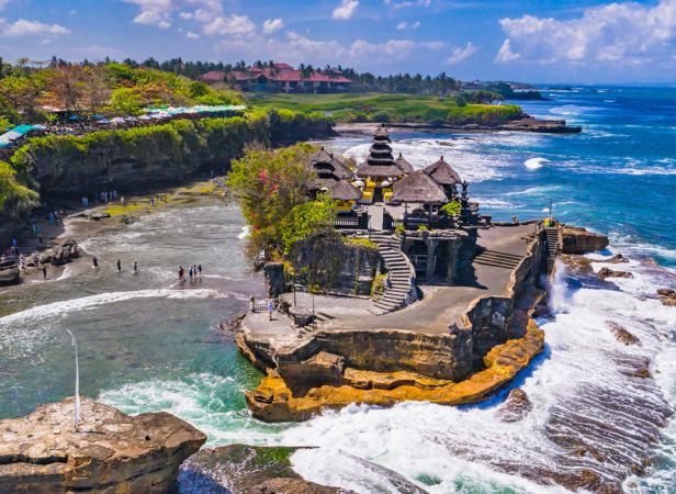 Tanah Lot Temple